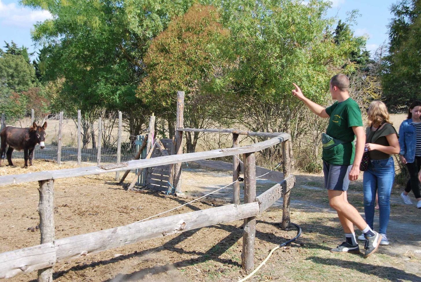 Visite de la ferme la matarelle avec les enfants ©Office de Tourisme de Castelnaudary