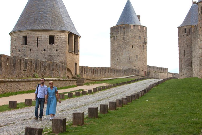 Balade en couple à la Cité de Carcassonne ©Philippe Benoist-ADT de l'Aude