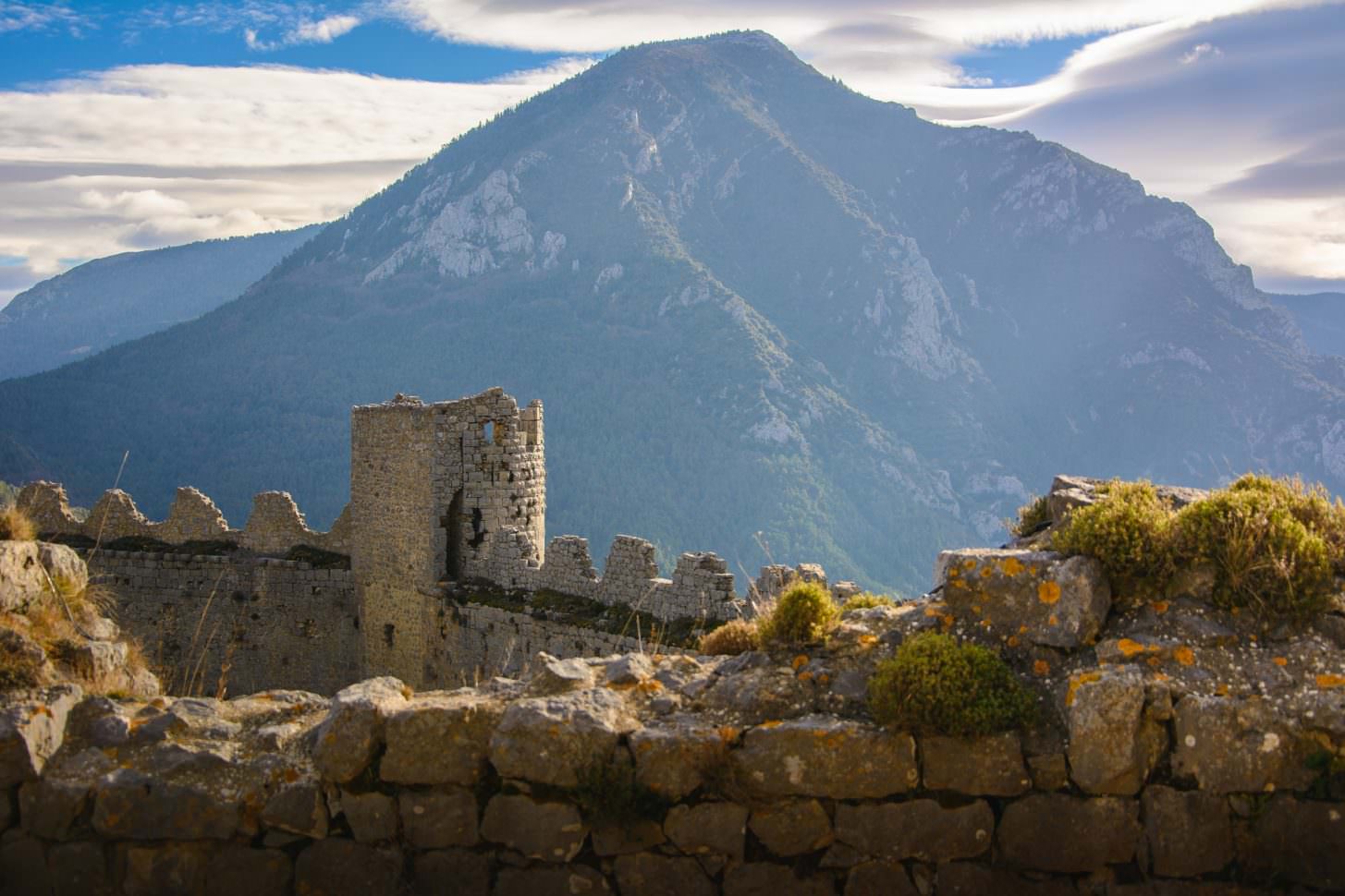 Lapradelle-puilaurens, chateau