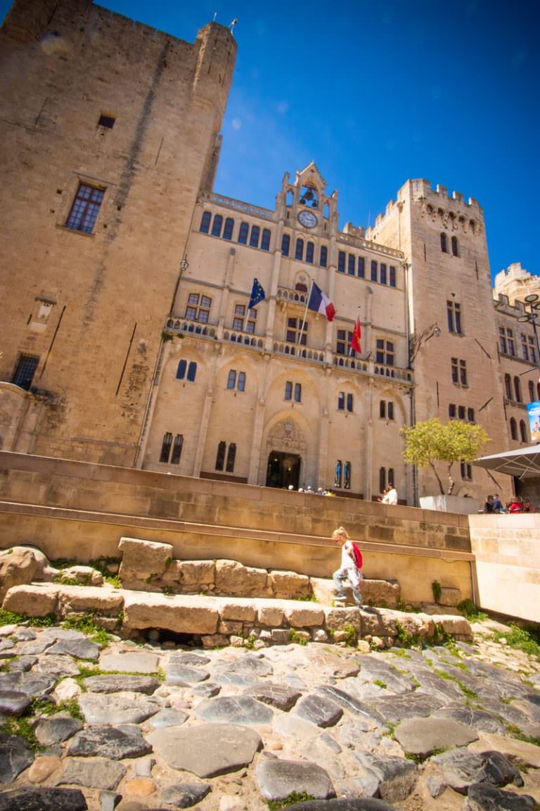 Narbonne, palais des archevêques et via domitia