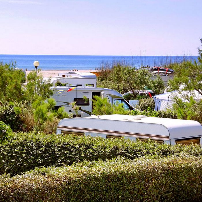 Camping les Ayguades à Gruissan