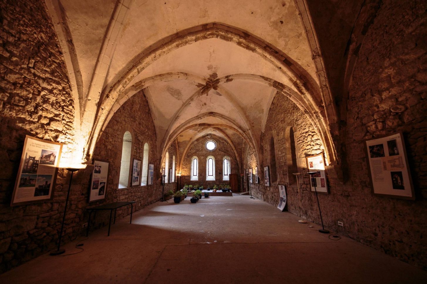 Visite de l'Abbaye Villelongue ©Vincent Photographie