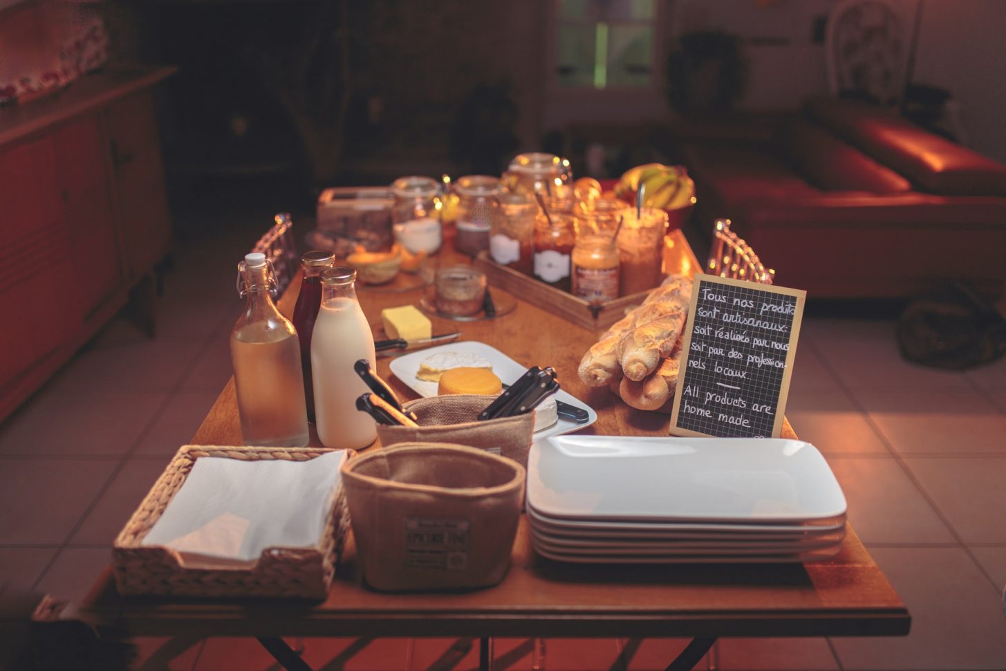 Petit-déjeuner - Hébergement en Lauragais © Vincent Photographie