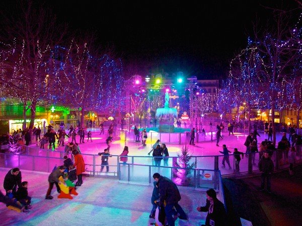 La magie de Noël à Carcassonne, patinoire