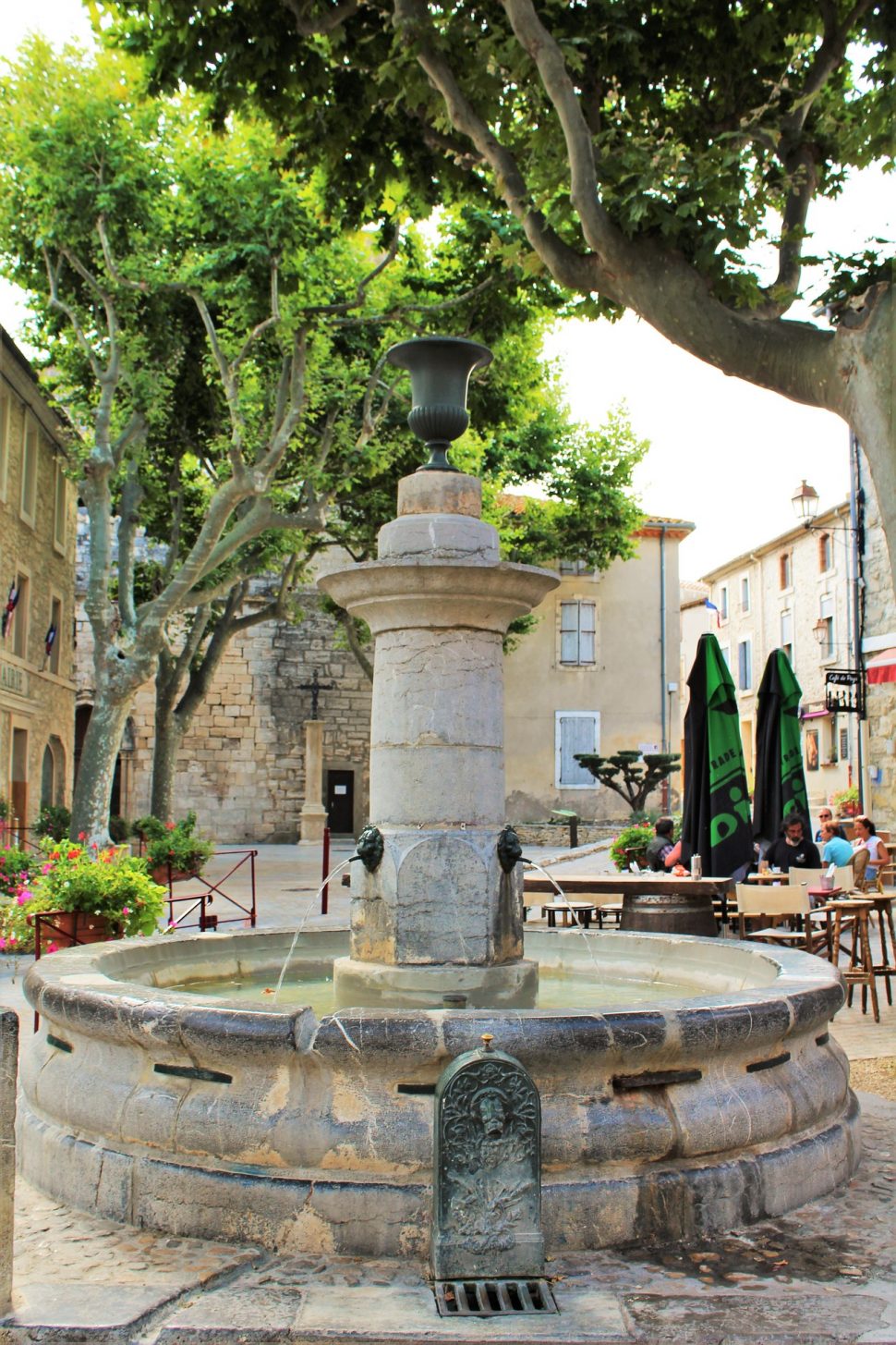 Fontaine du village de Peyriac de mer ©Pixabay