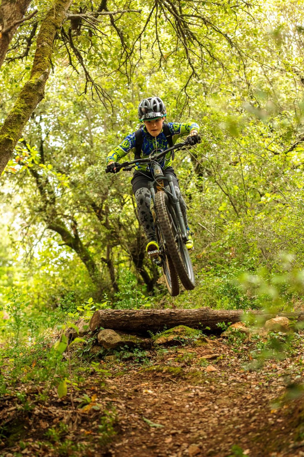 Entrainement VTT sportif pour enfant © Vincent photographie - ADT de l'Aude