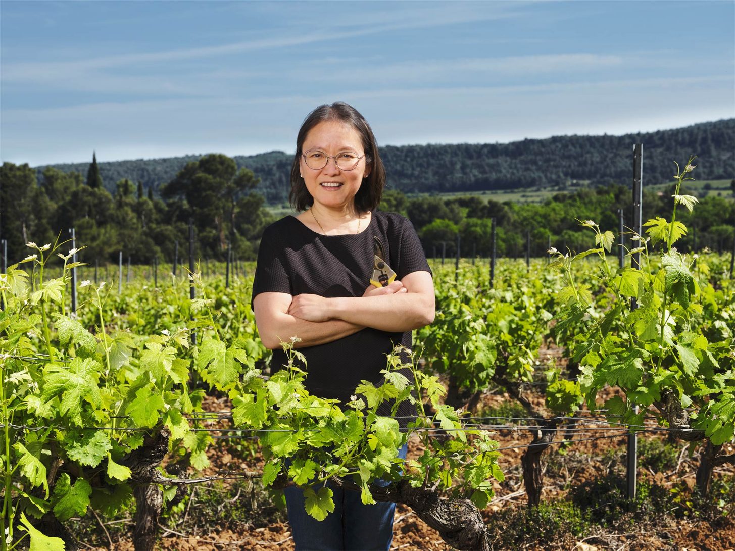 Producteurs de vins dans son domaine viticole audois ©Benoit Guerry - Studio ZE - ADT de l'Aude Producteurs de vins dans son domaine viticole audois ©Benoit Guerry - Studio ZE - ADT de l'Aude