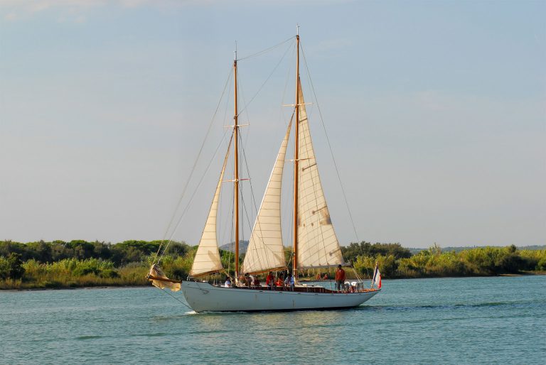 Balade en bateau à bord du Limnoreia en Mer Méditerranée © Jean Belondrade - Grand Narbonne Tourisme