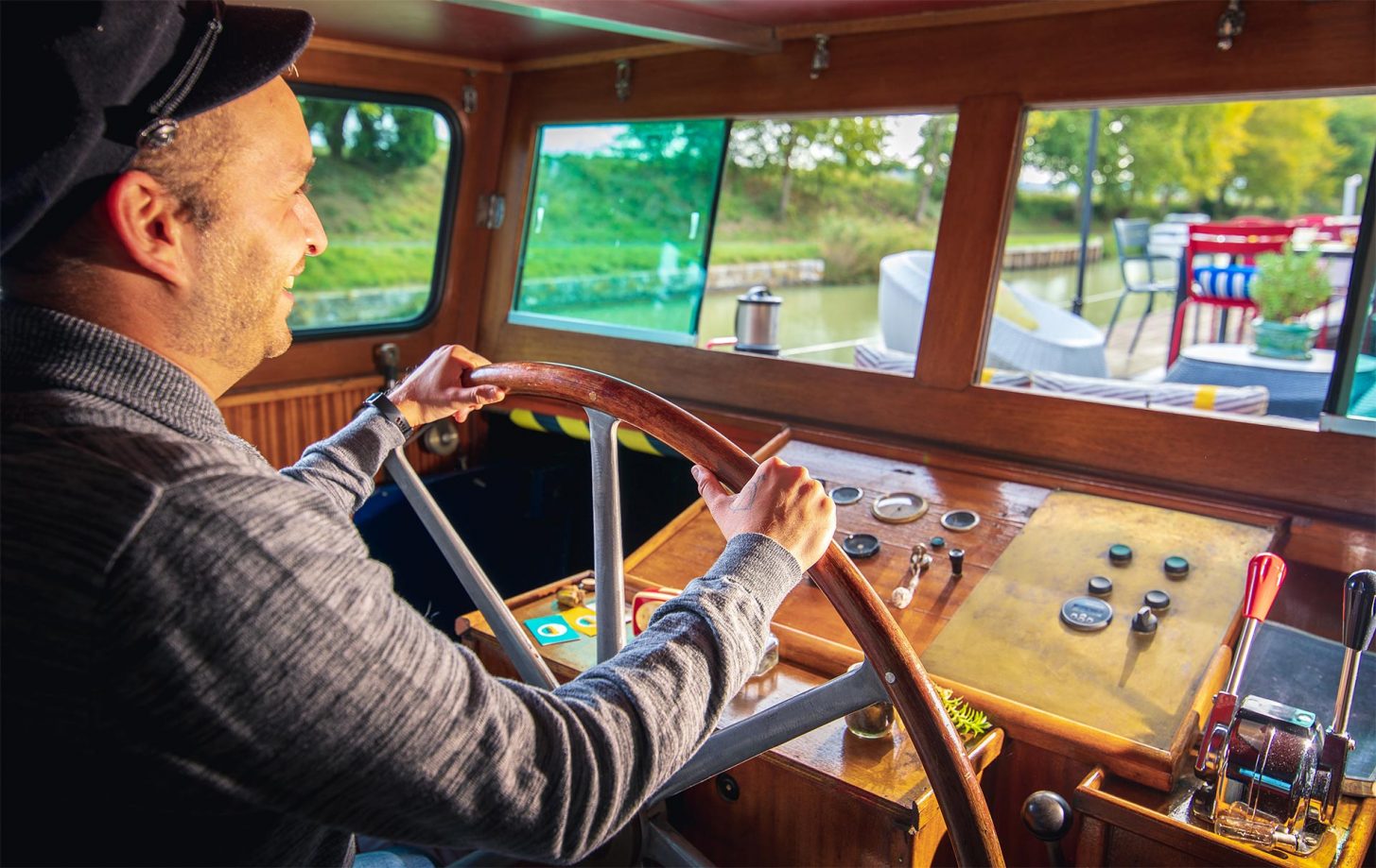 Le canal du Midi en bateau ©Vincent Photographie - ADT de l'Aude