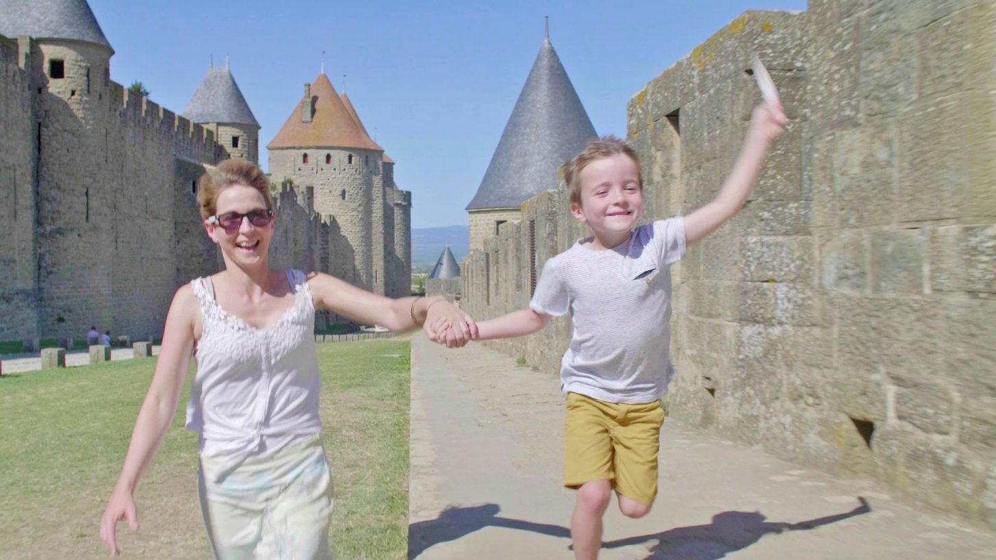 Visiter la Cité de Carcassonne avec des enfants ©Ailium production - ADT de l'Aude