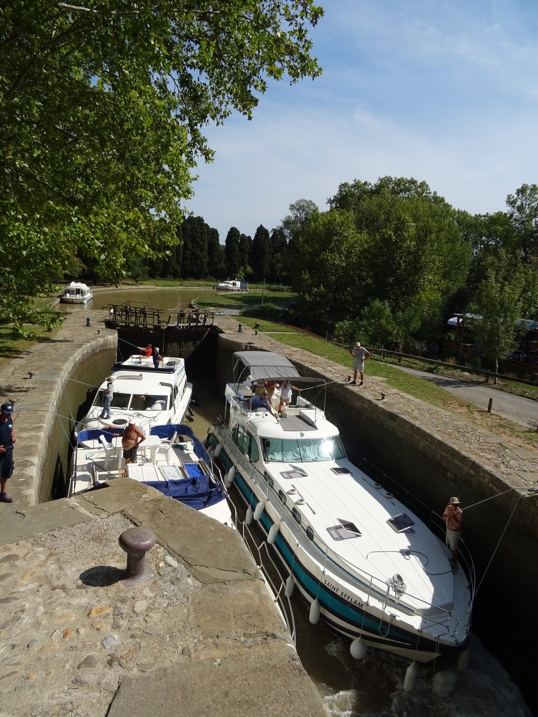 Passage d'écluse sur le canal du Midi © Canal Friend, ADT de l'Aude