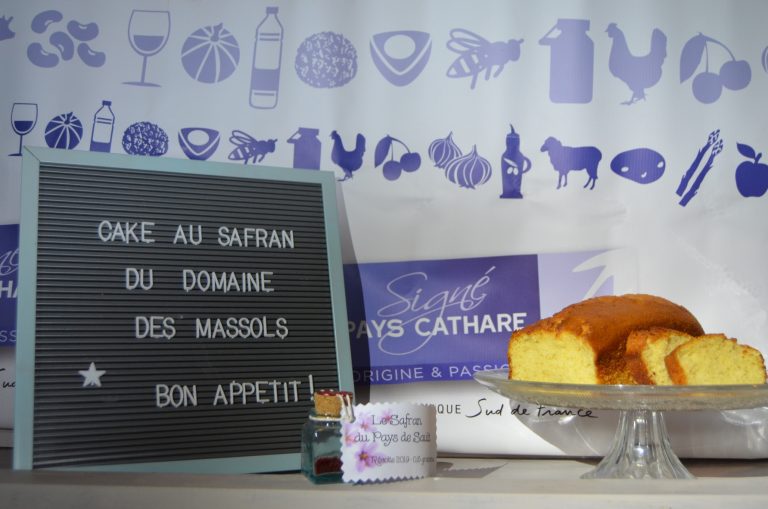 Cake au safran© Domaine des Massols