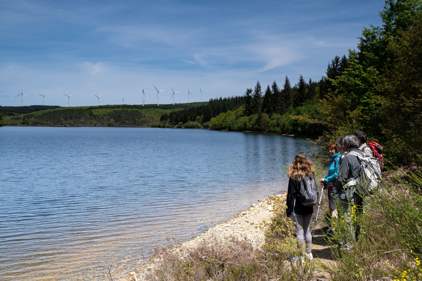 randonnée en Montagne Noire, entre lac et éoliennes, OT Montagne Noire