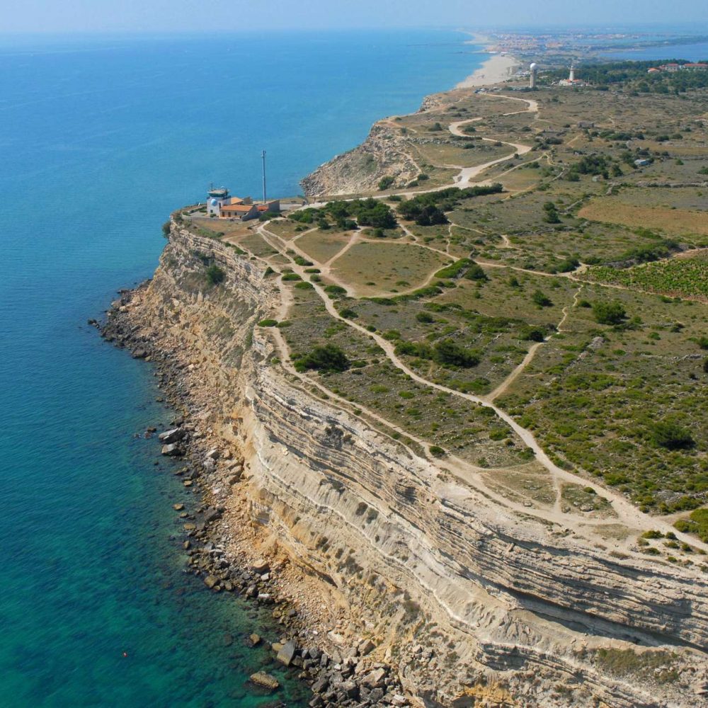 Balade le long de la Falaise à Leucate ©Jean Belondrade-Office de Tourisme de Leucate