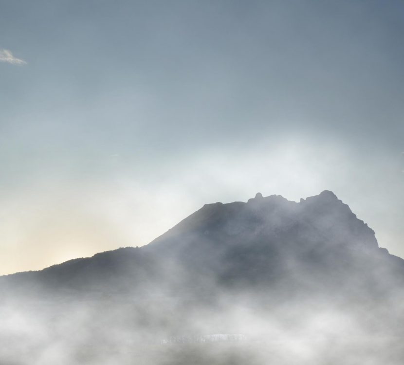 Randonnée à pied en direction du Pech de Bugarach © Raphaël Kann