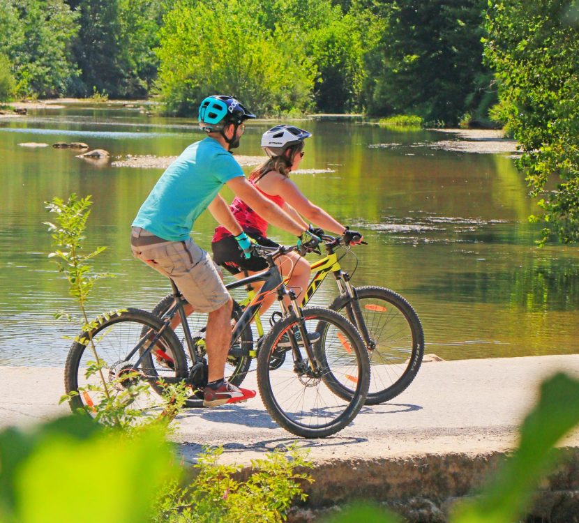 Balade en VTT dans les Corbières © Céline Deschamps,PTCM