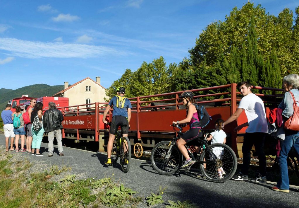 Balade à bord du Train Rouge Pays Cathare ©satpcf