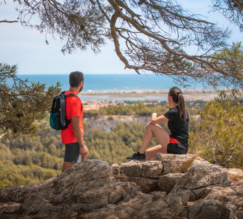 Balade dans la Clape à Gruissan ©Vincent Photographie - ADT de l'Aude Balade dans la Clape à Gruissan ©Vincent Photographie - ADT de l'Aude