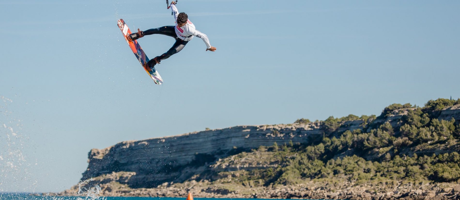 Kitesurfer à Leucate, la Franqui ©Office de Tourisme de Leucate