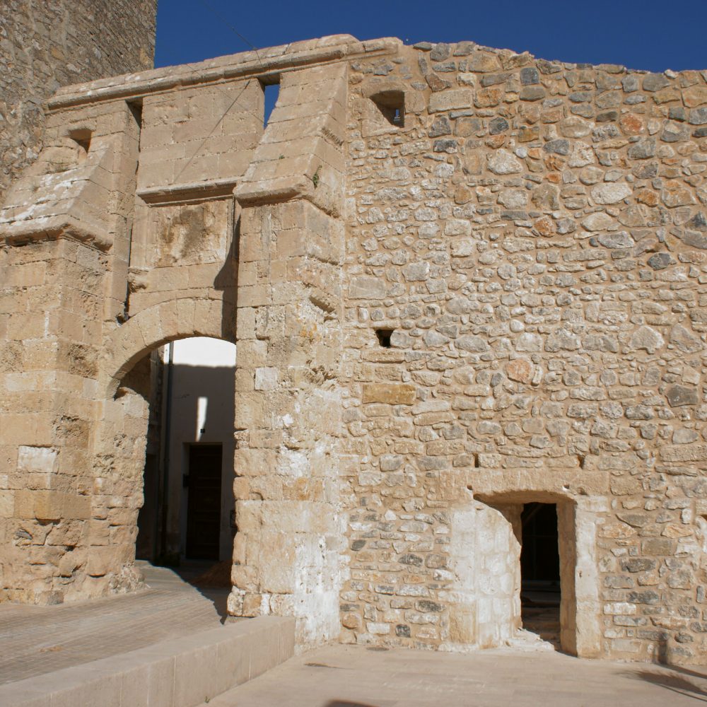 La porte de la Barbacane à La Palme ©Bulle-c