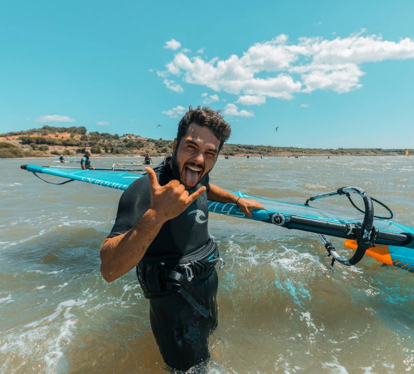 Session de glisse sur l'étang de Leucate © Nicolas Strzempa