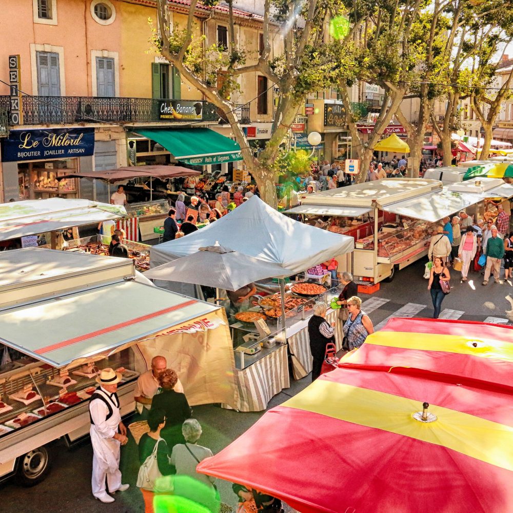 Marché à Lézignan Corbières : Crédit : Gilles Deschamps