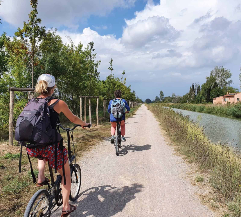 narbonne-2021-09-canal-robine-velo-cr-canal-friend-adt-aude