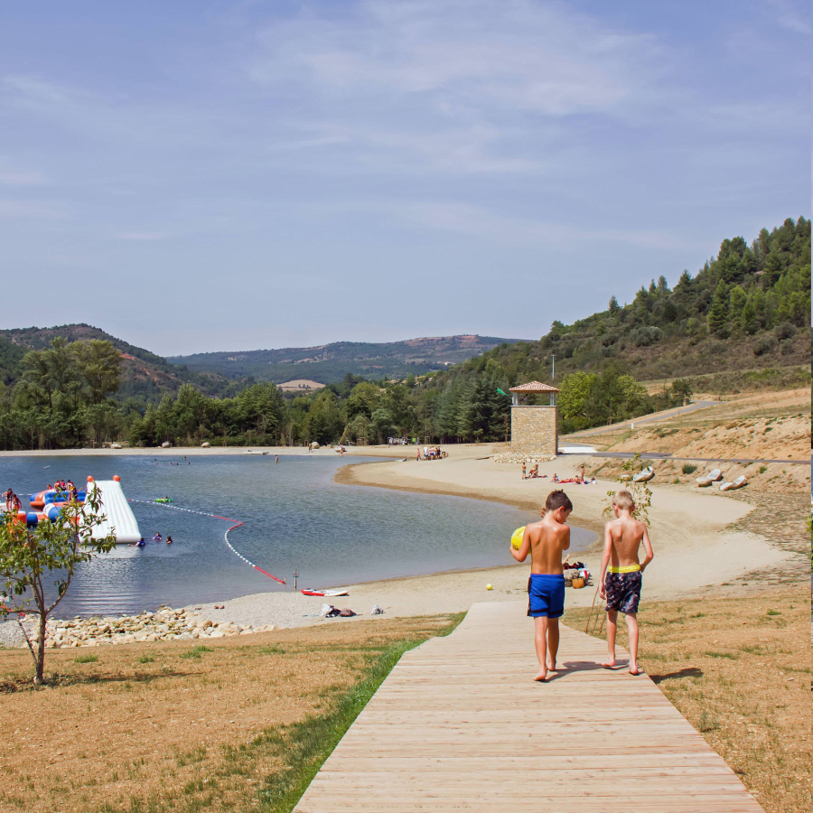 quillan lac saint bertrand, enfants
