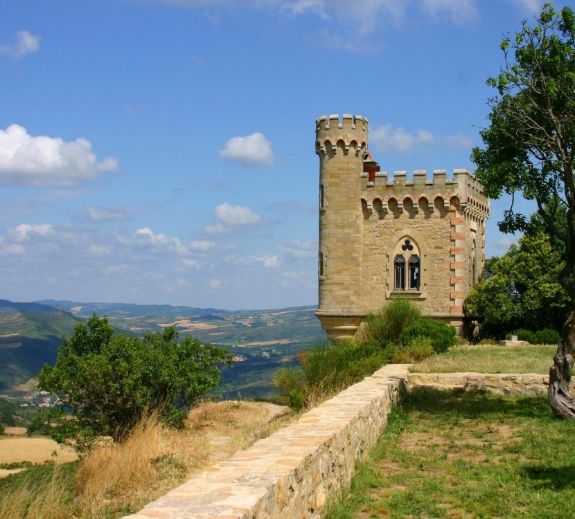 Visite de Rennes-le-Château et sa tour Magdala ©Pierre Davy-ADT de l'Aude