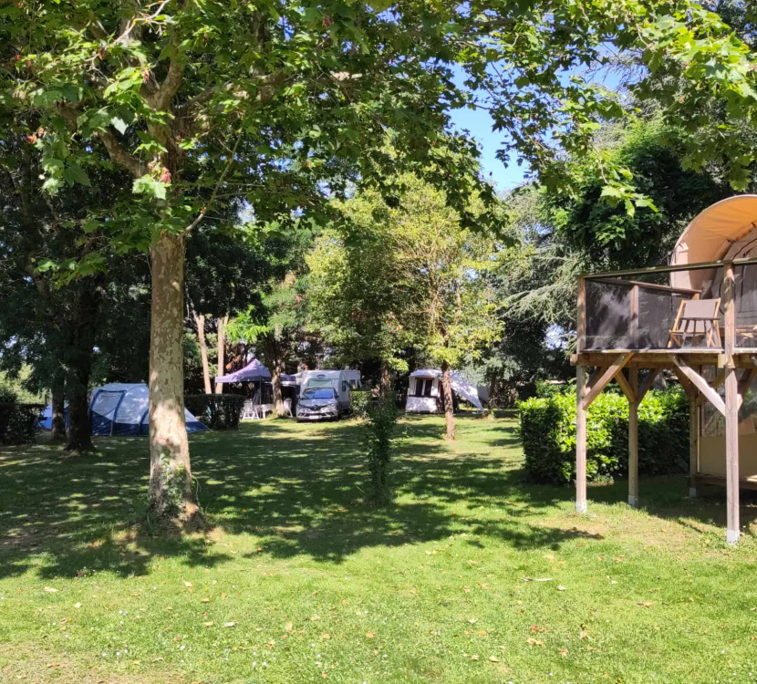 saissac-2024-07-camping-porte-autan-vue-generale-by-b-scotto-adt-aude-02