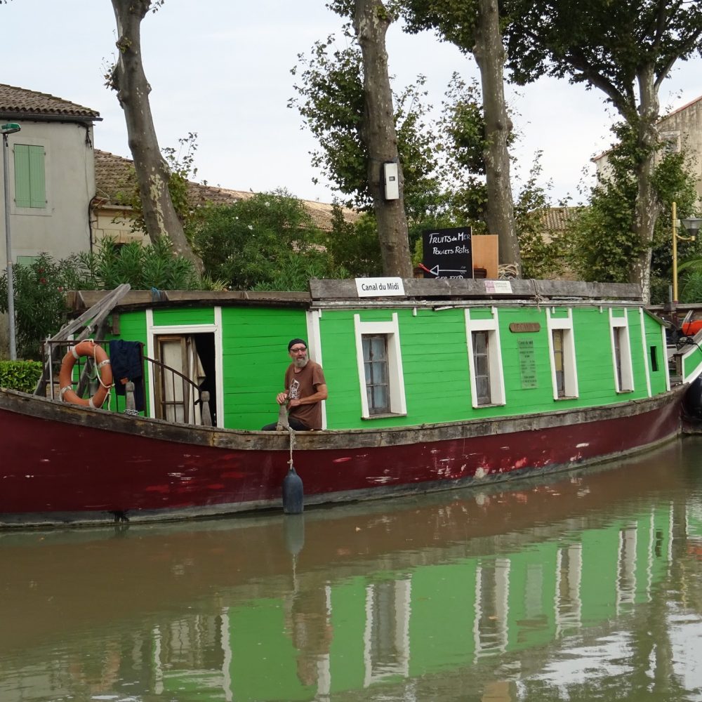 Barque de poste à Sallèles d'Aude sur le canal du Midi © Canal Friend, ADT de l'Aude