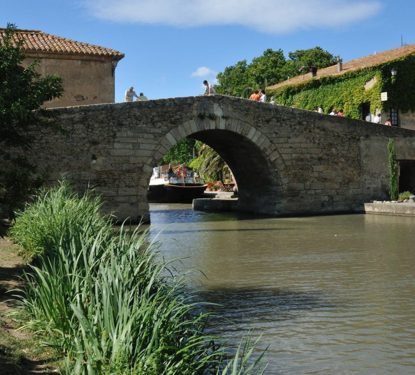 le Somail , sur le canal du Midi © J. Belondrade, OT Grand Narbonne Tourisme