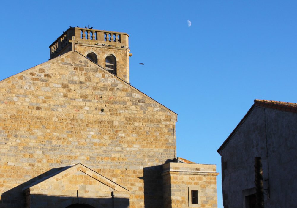 Visite de l'église Saint-Pierre à Villasavary ©Carla Cazals - ADT Aude